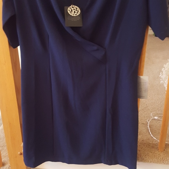 Dress - Picture 8 of 8